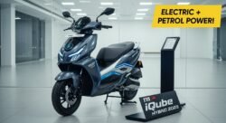 TVS iQube Hybrid 2025 लॉन्च – अब एक ही स्कूटर में Electric + Petrol का मजा, कीमत भी शानदार